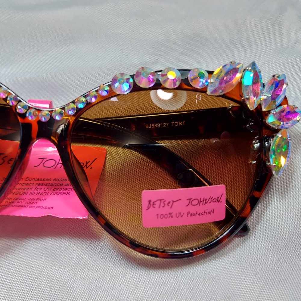 NWT Betsey Johnson Bling Sunglasses